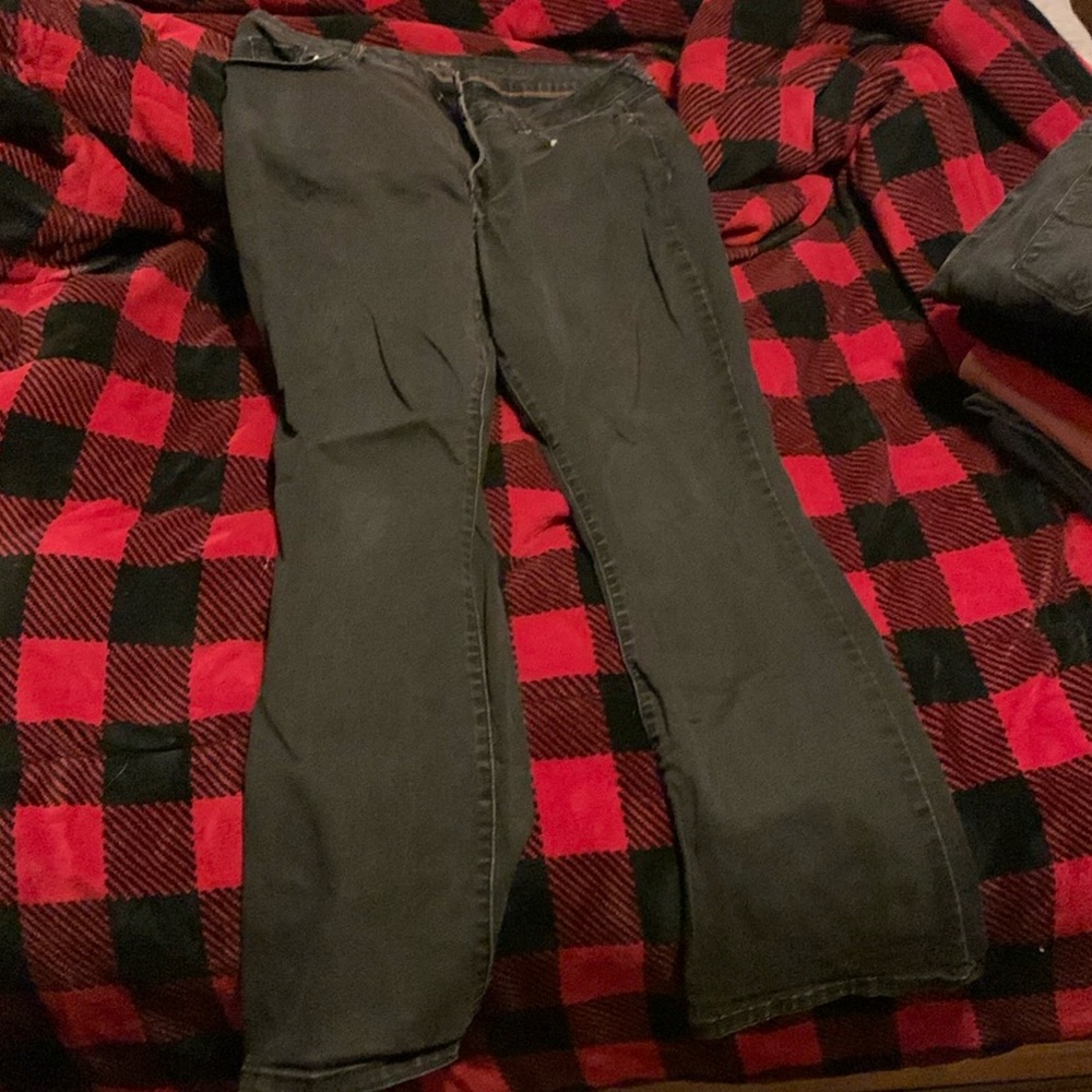 Curvy bootcut jeans